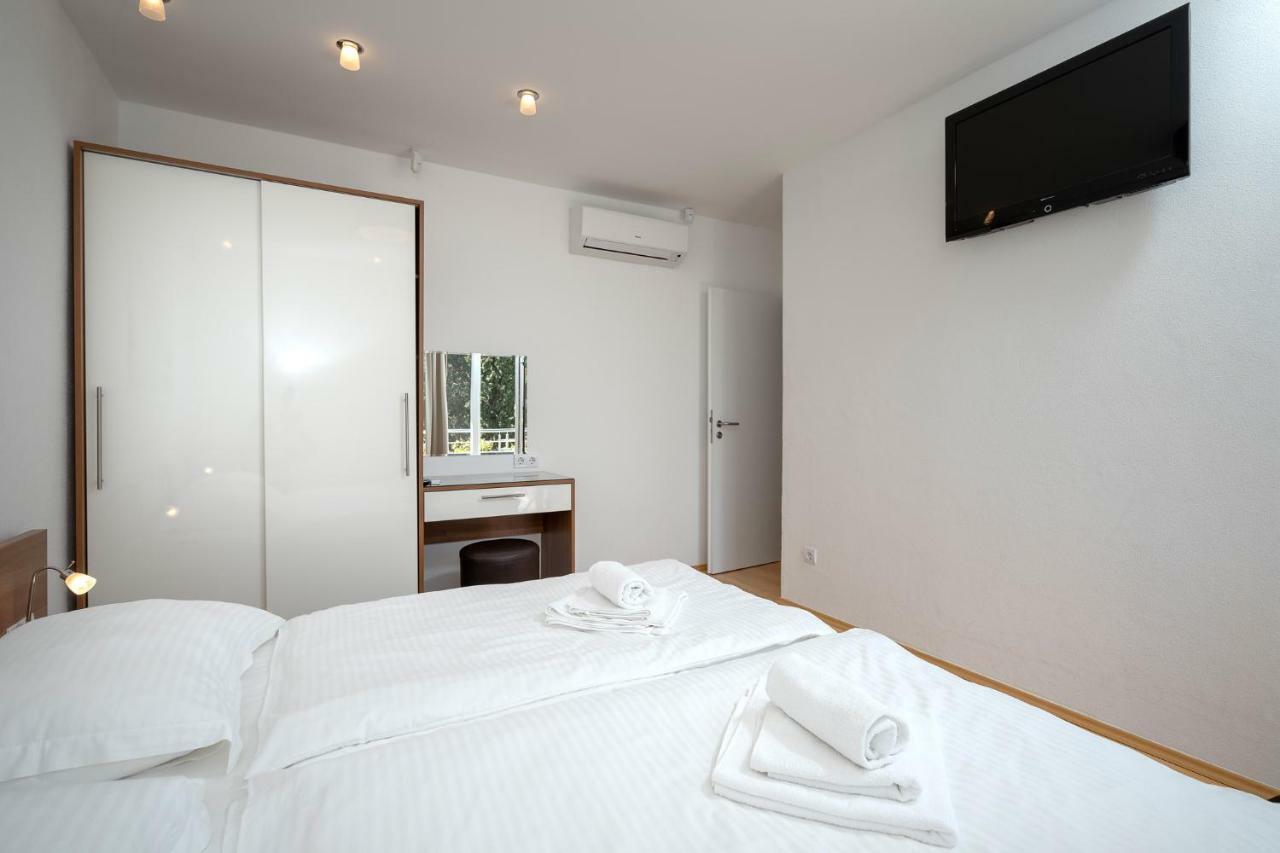 Vindobona Apartment 2 Хвар Екстериор снимка