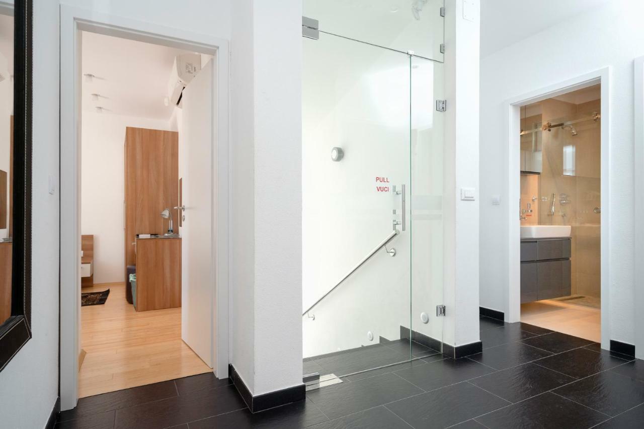Vindobona Apartment 2 Хвар Екстериор снимка